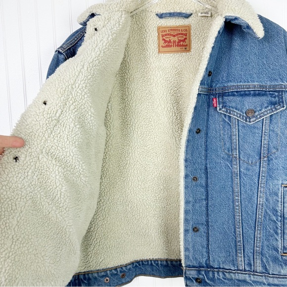 LEVI’S SHERPA LINED DENIM JACKET M - Picture 4 of 12